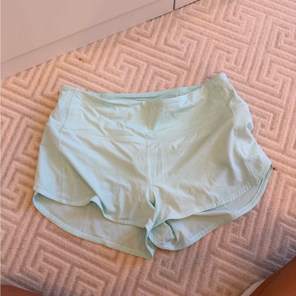 lululemon speed up high rise shorts 2.5” - Picture 2 of 5